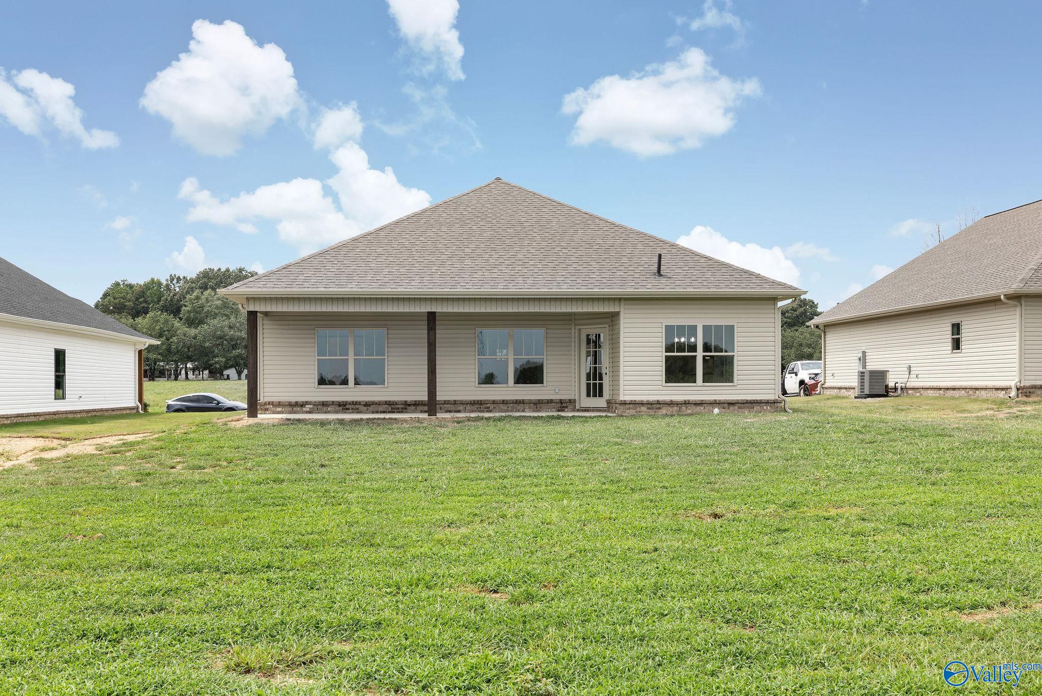 225 Deer Trail