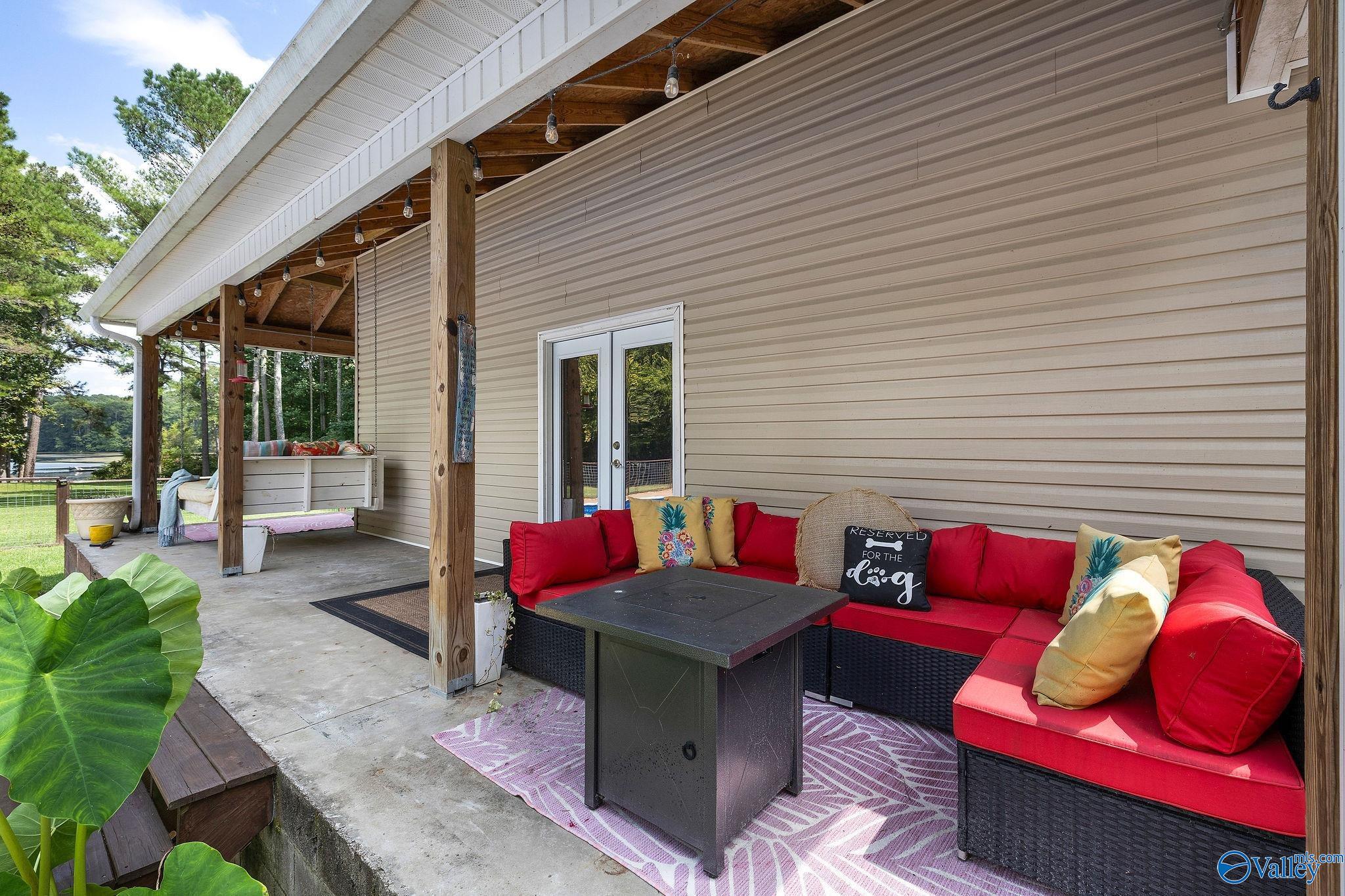120 Preston Cove Road