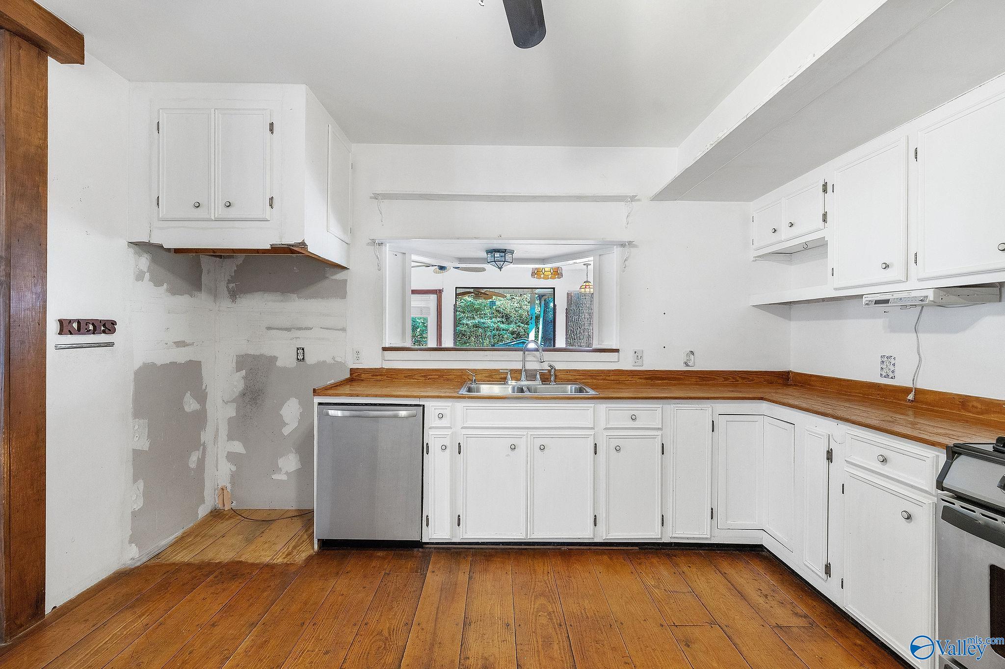 153 Allen Road