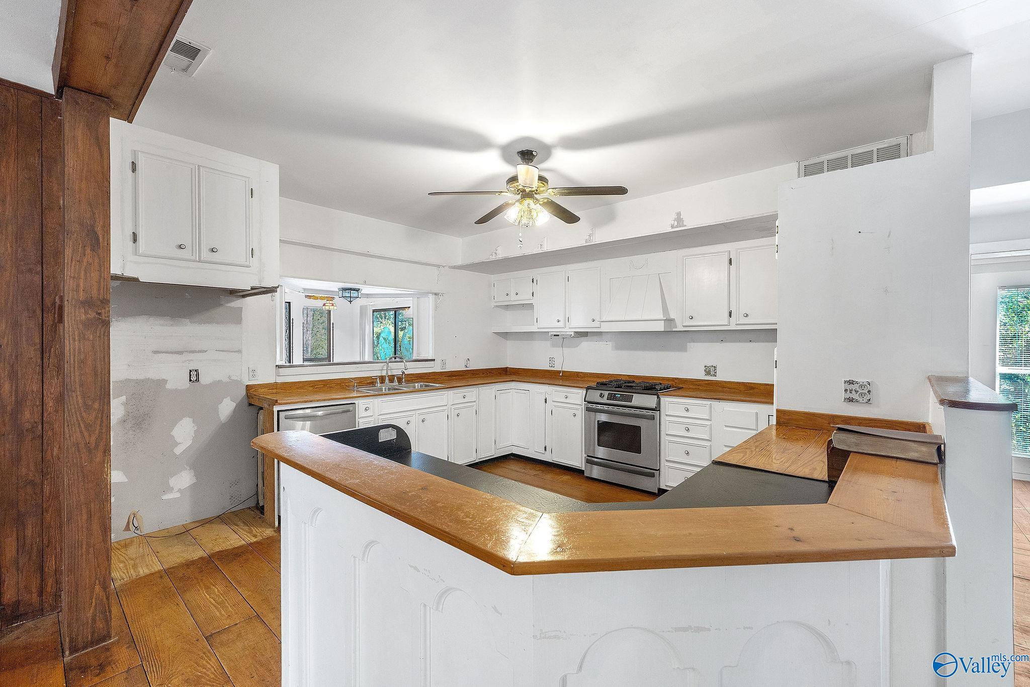 153 Allen Road
