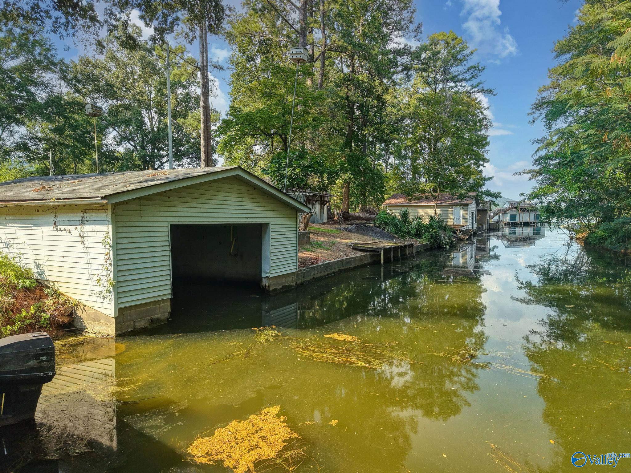 153 Allen Road