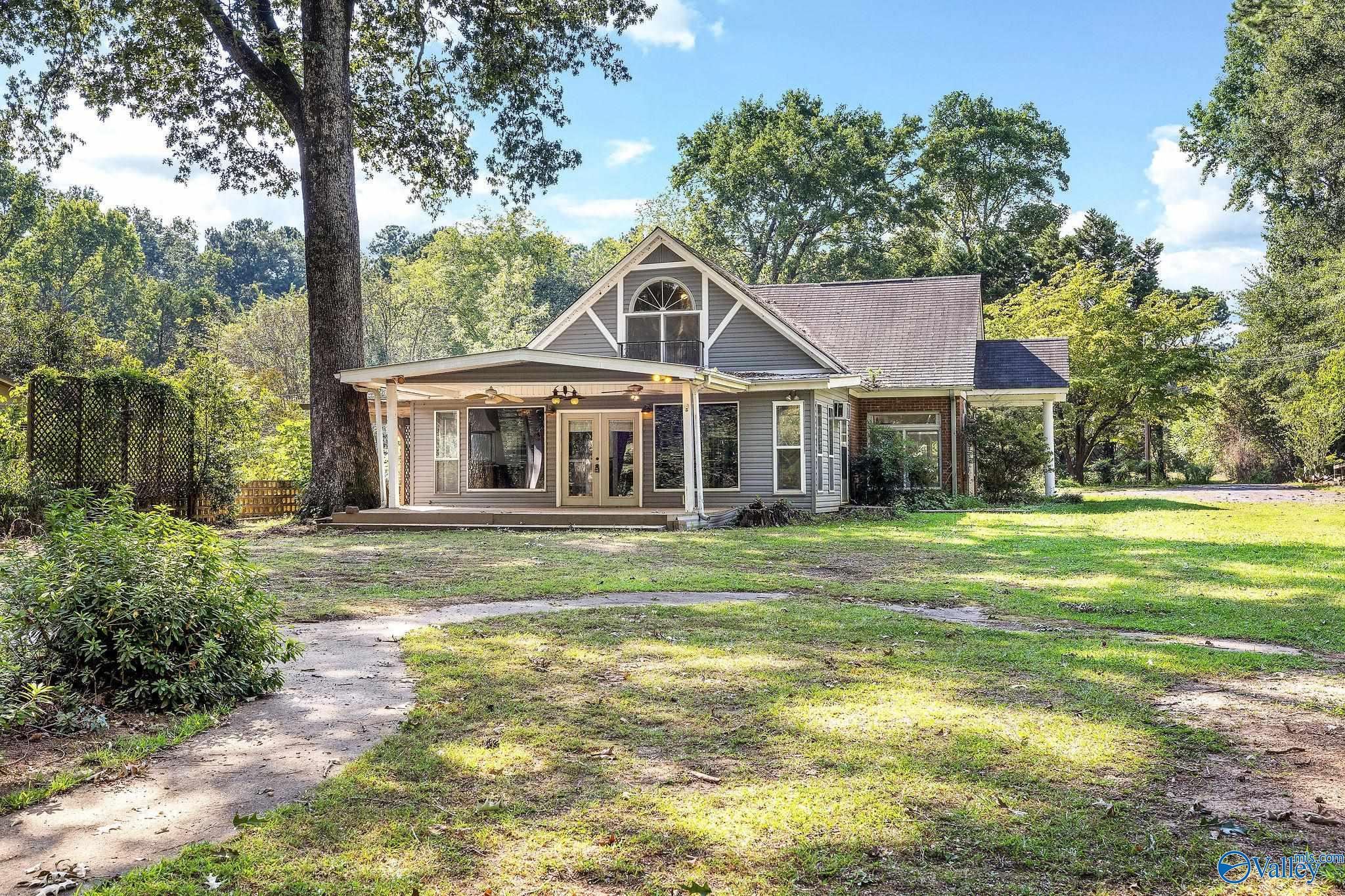 153 Allen Road