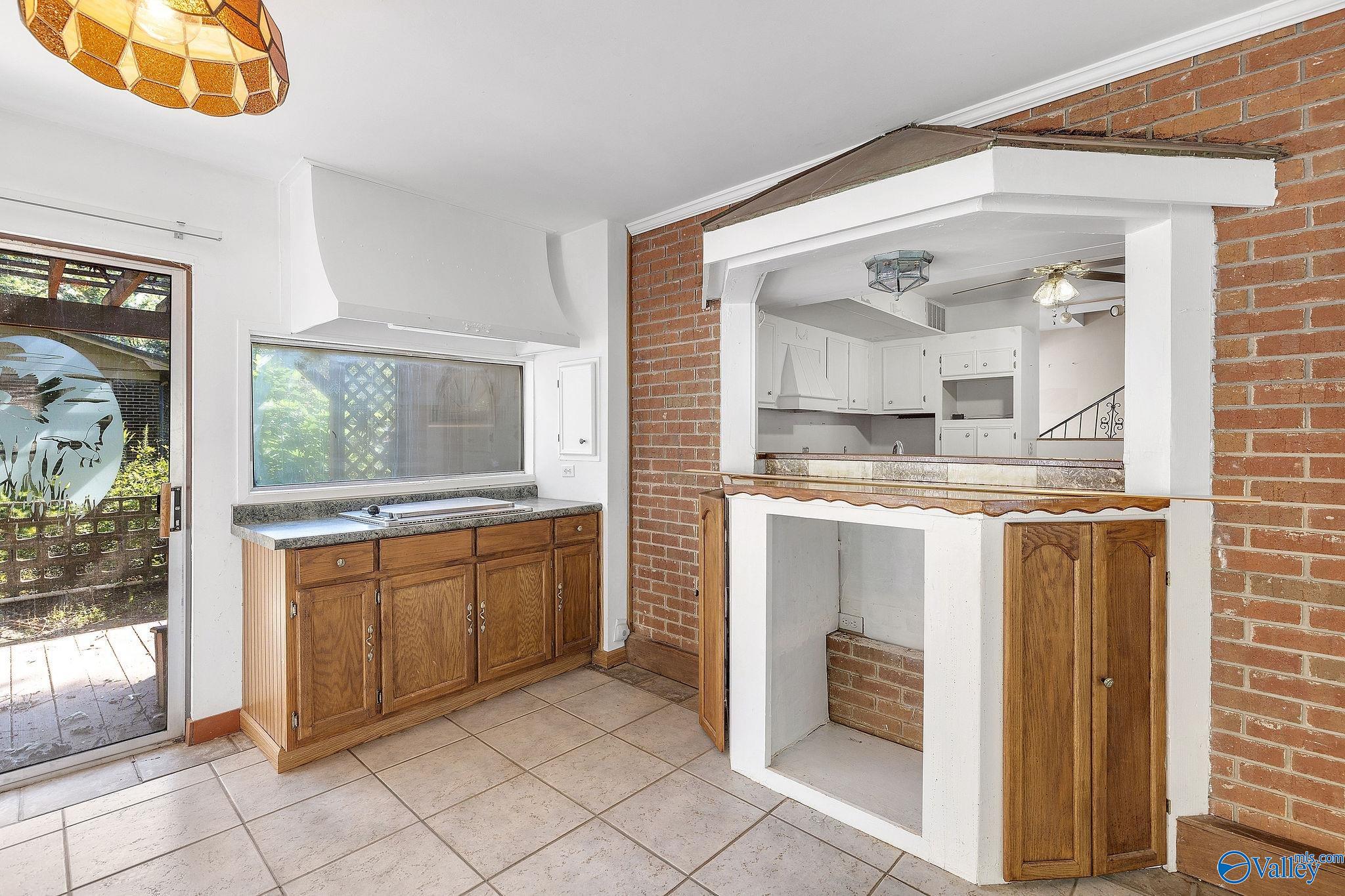 153 Allen Road