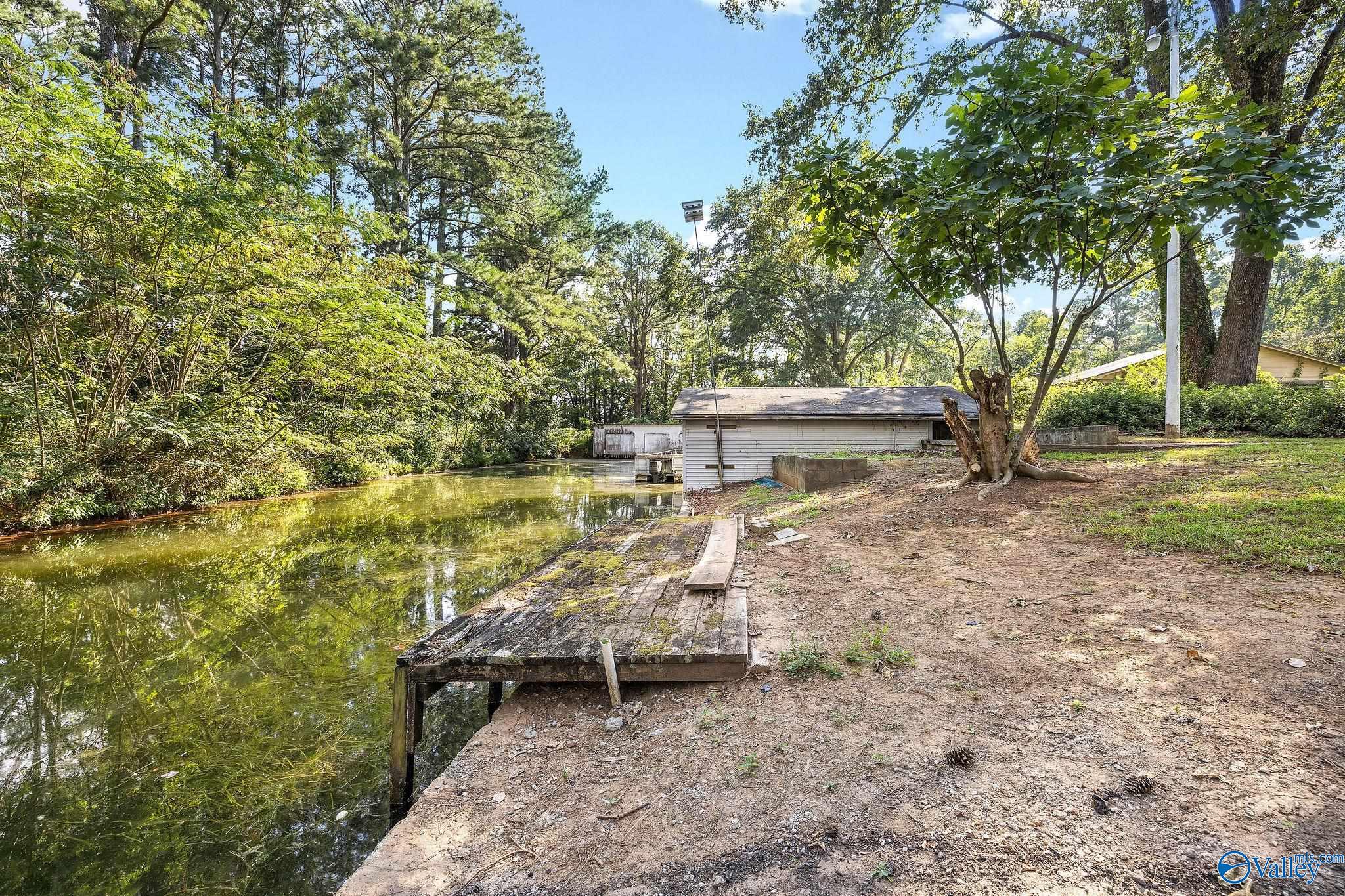 153 Allen Road