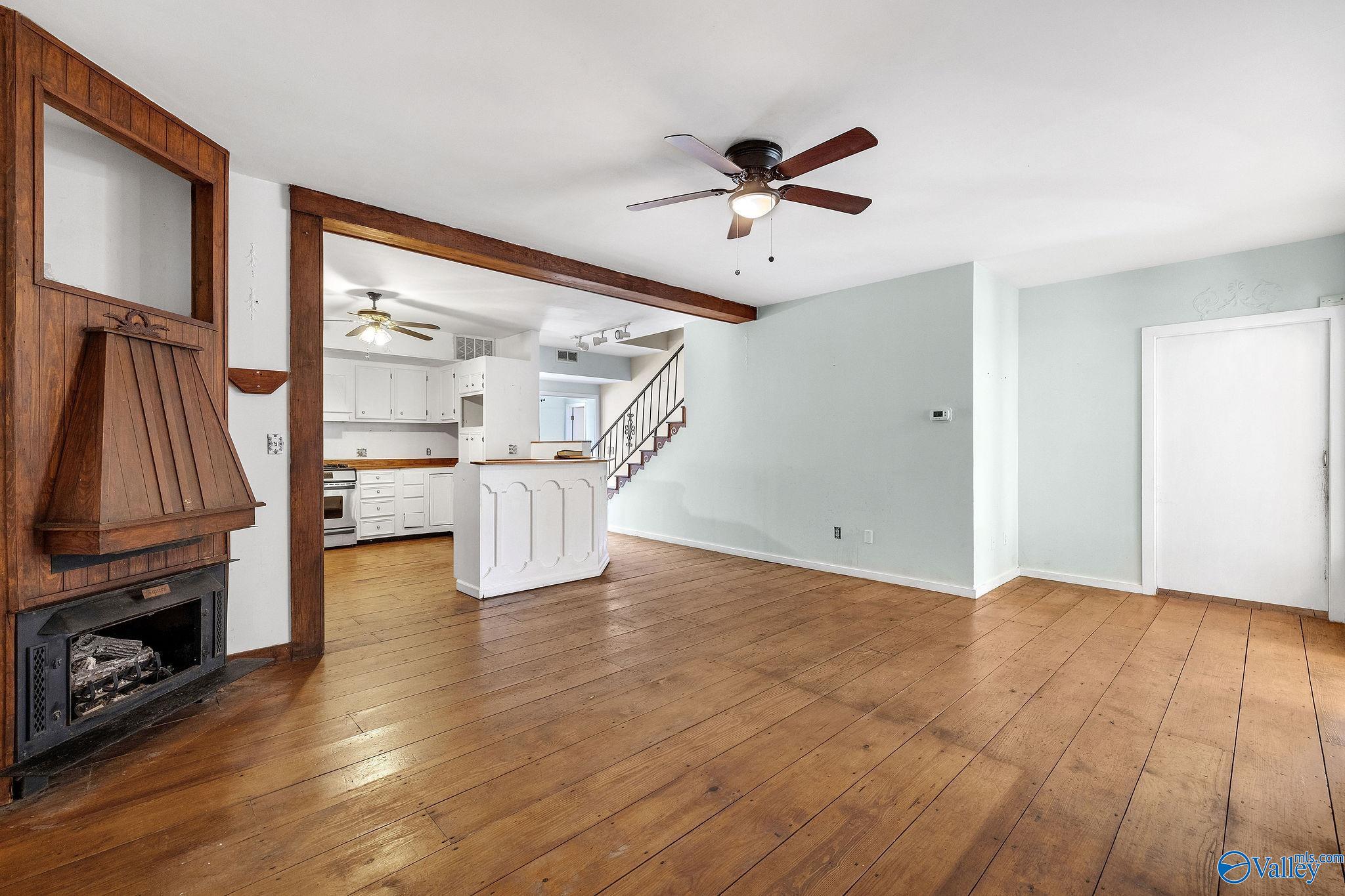 153 Allen Road