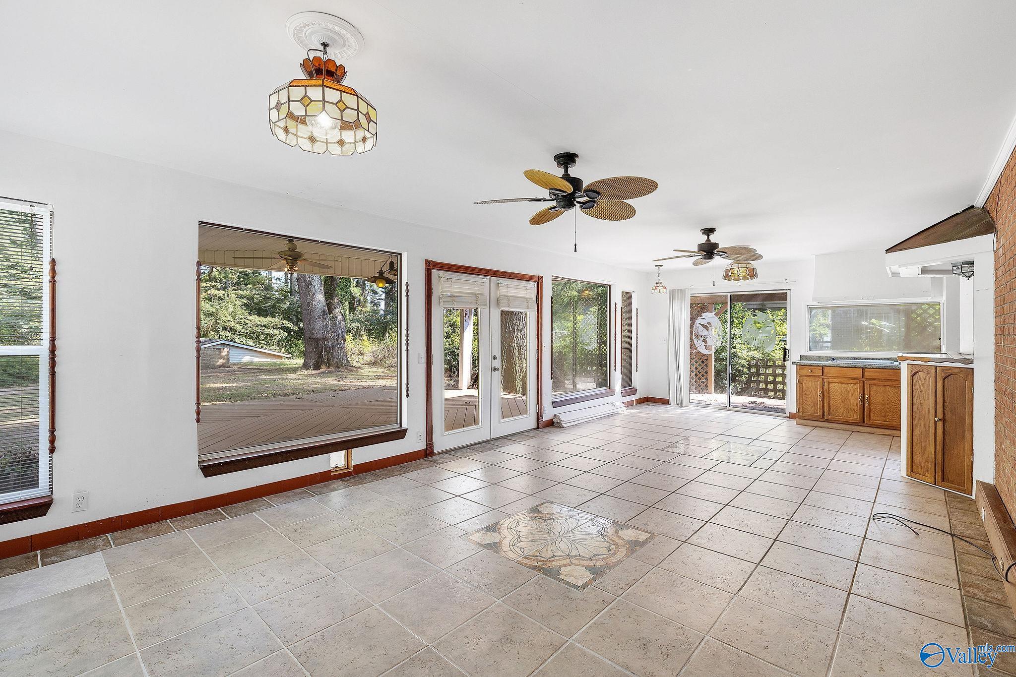 153 Allen Road