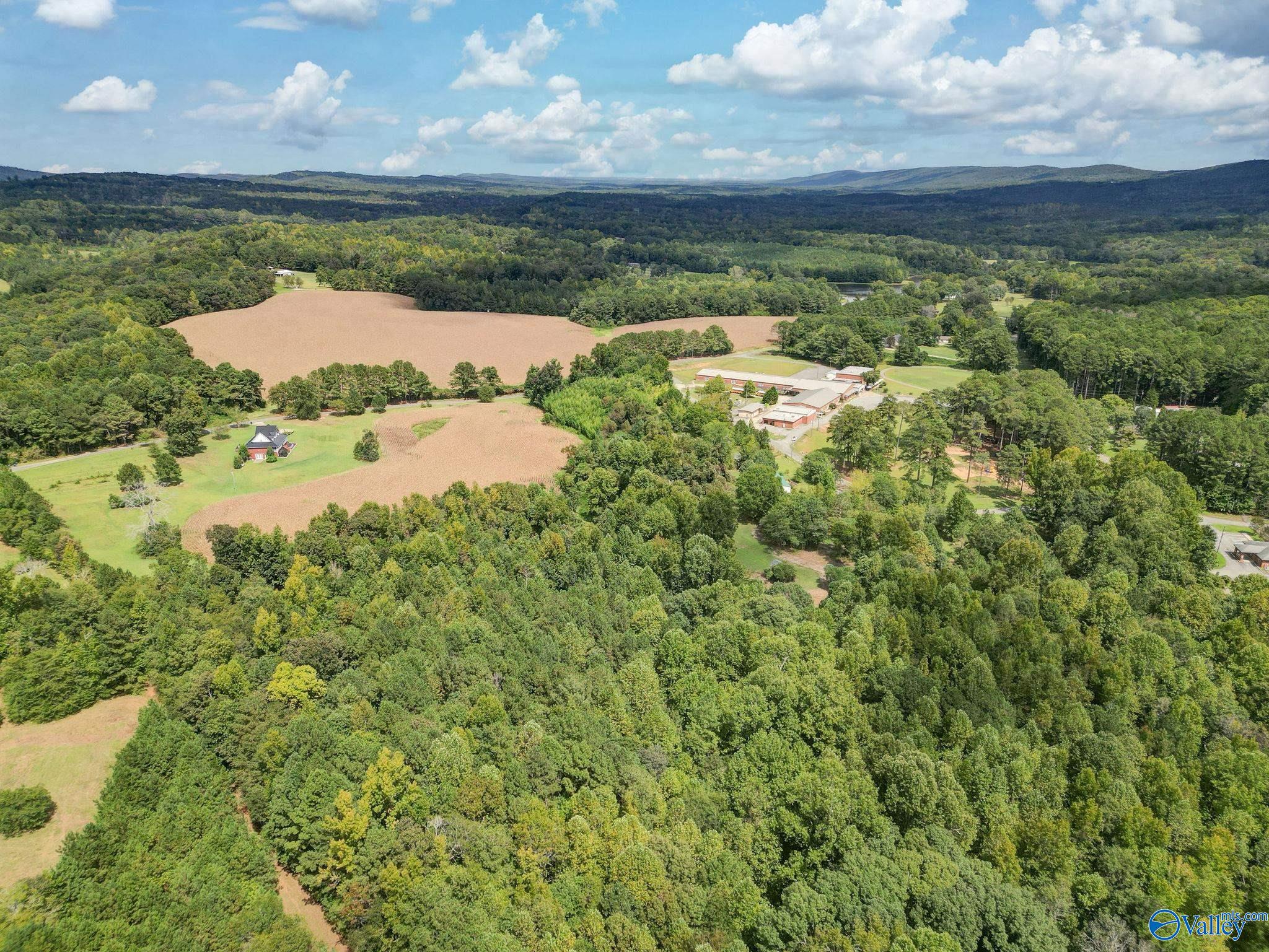 2 Acres Highland Lane