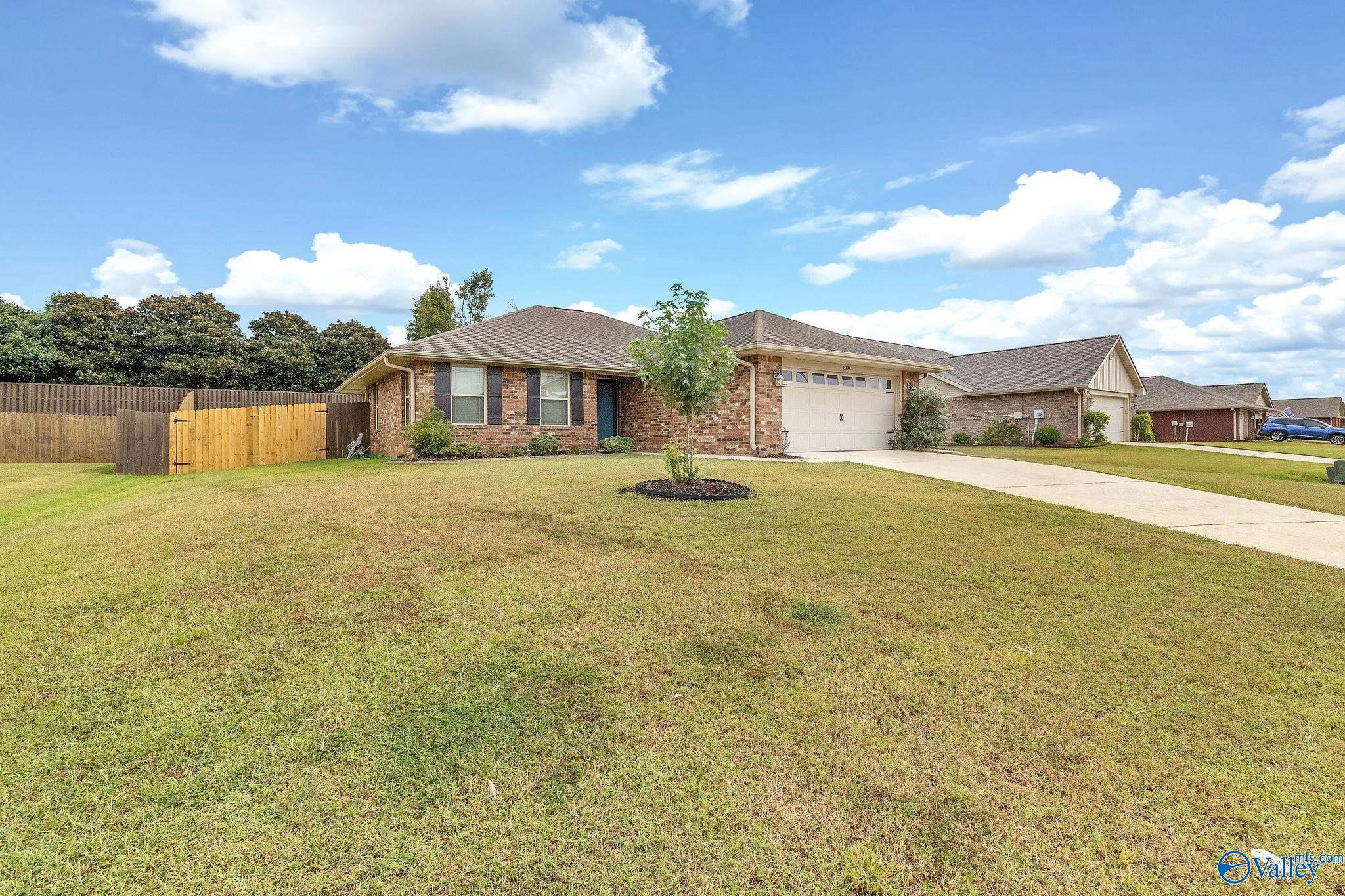 15772 NW Coach House Court