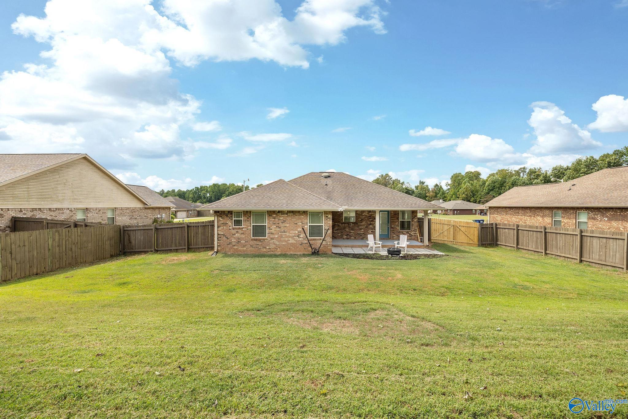 15772 NW Coach House Court