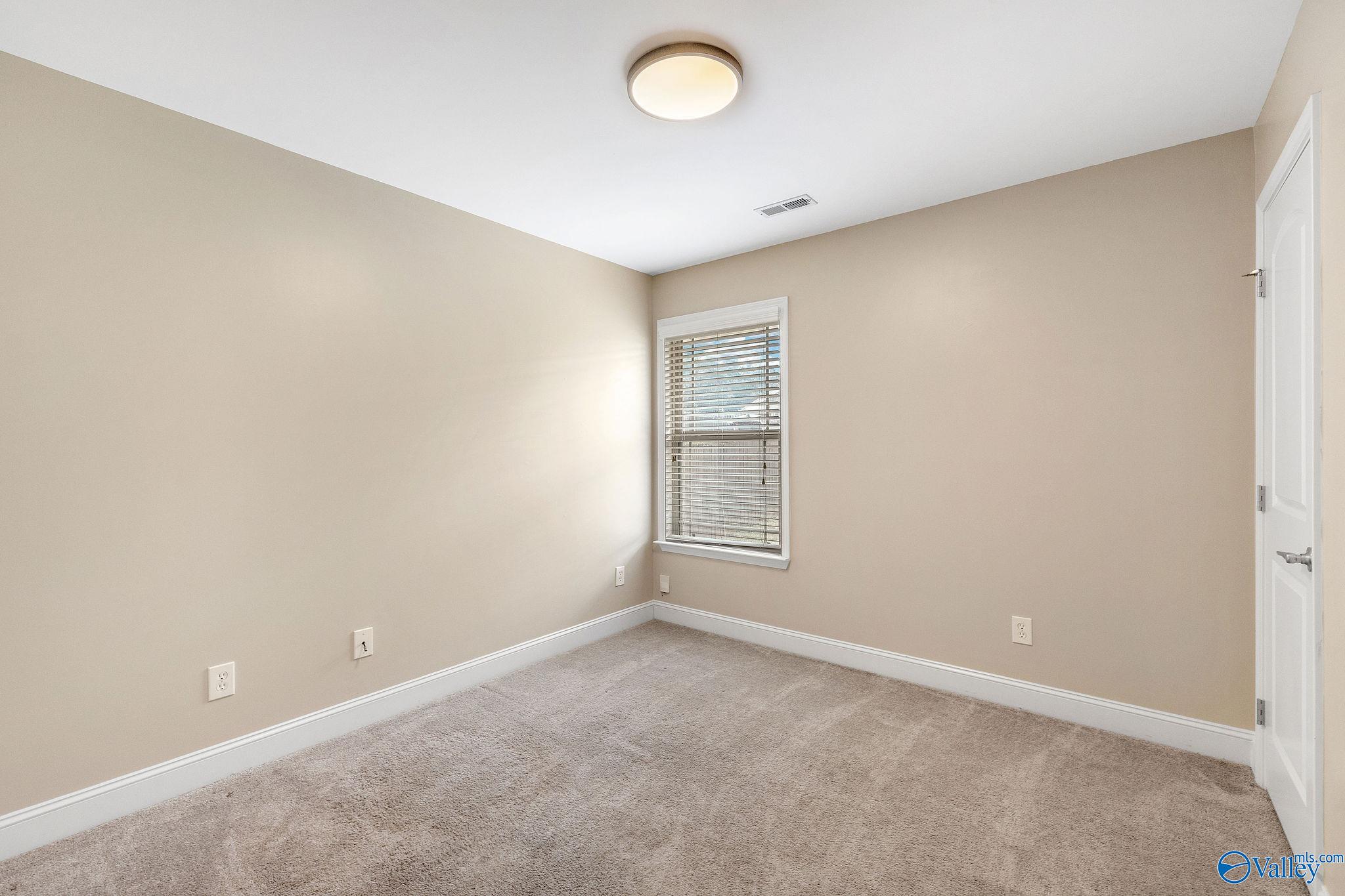 15772 NW Coach House Court