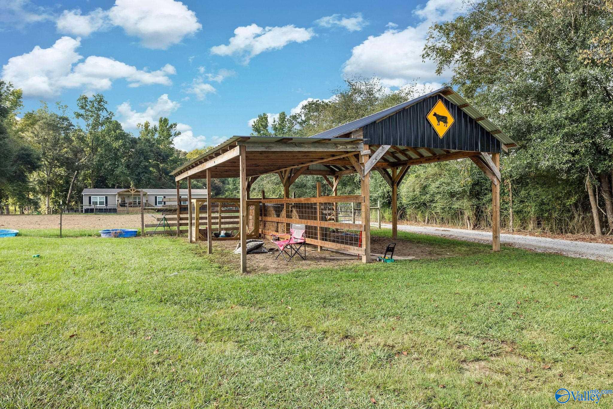 680 Ridgeway Road