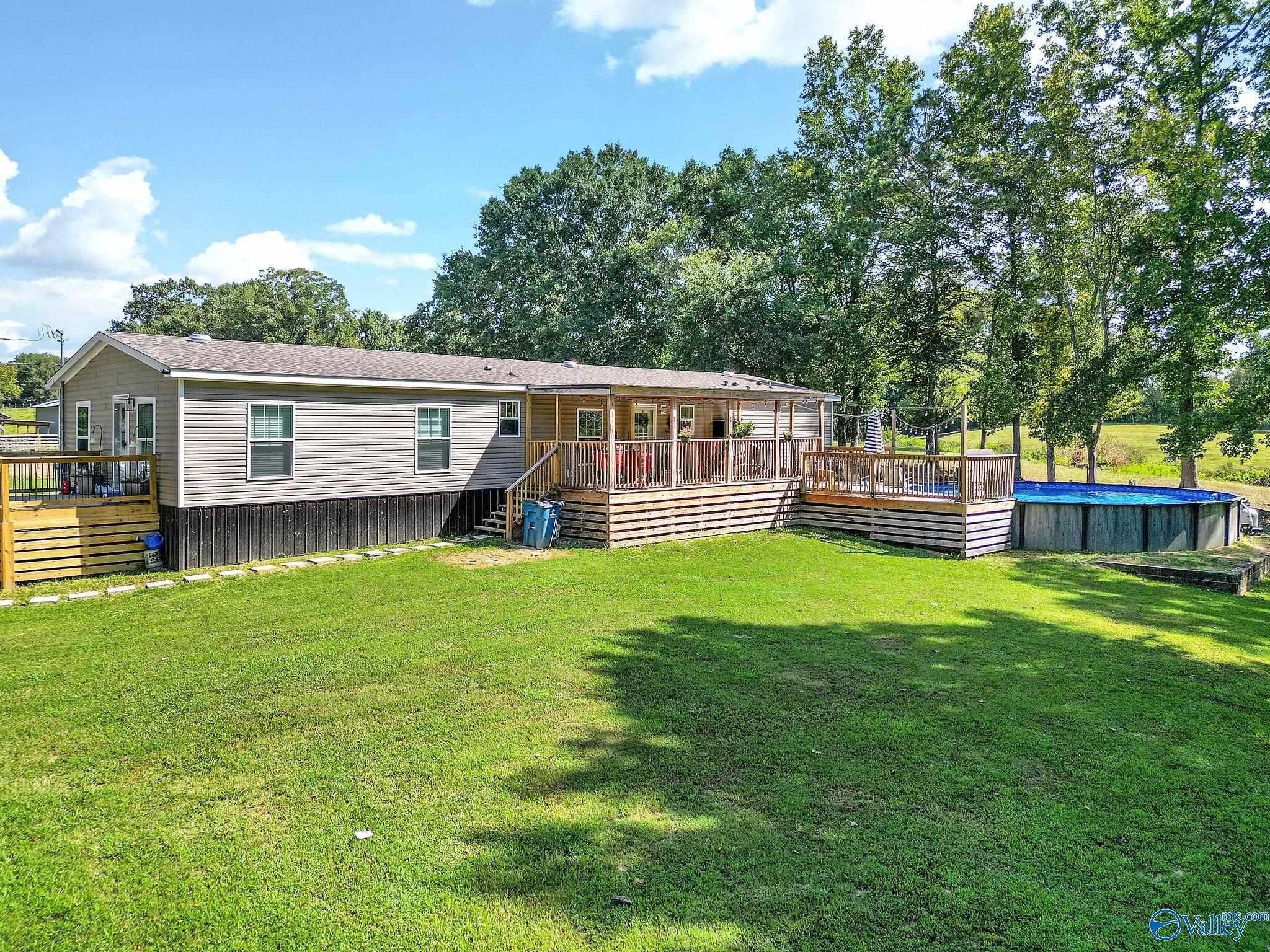 680 Ridgeway Road