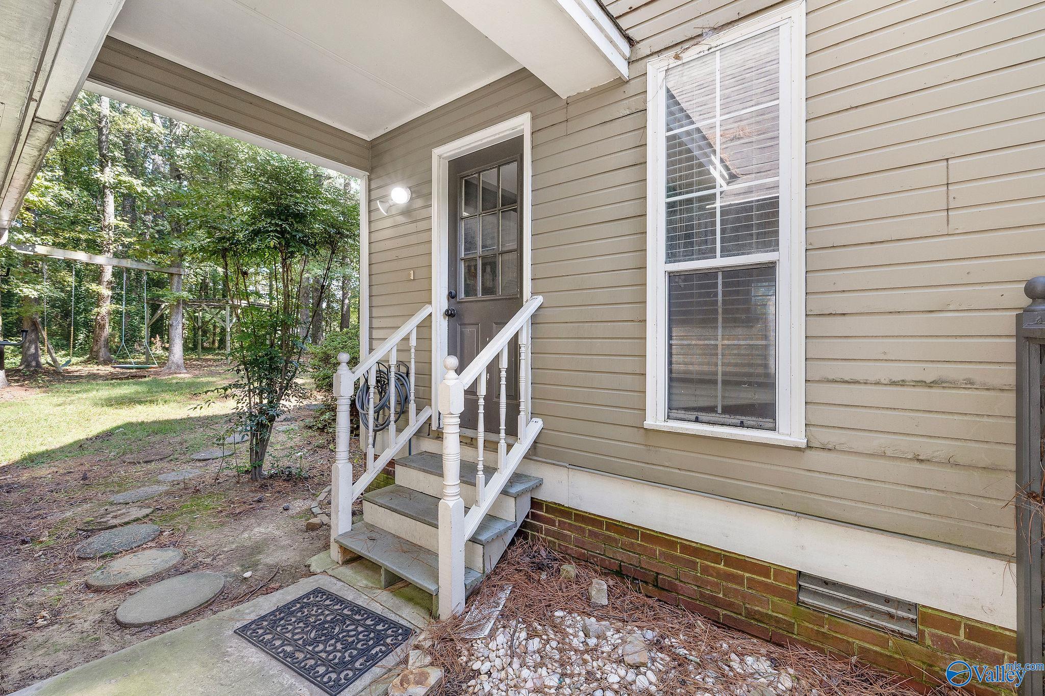 1305 Jane Avenue