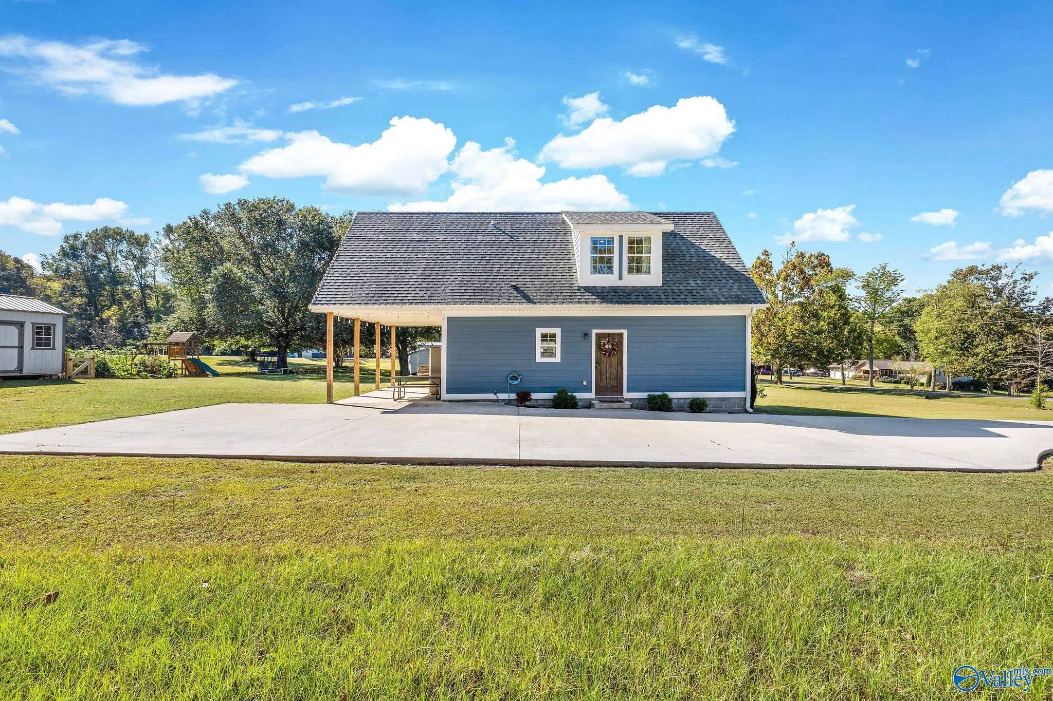 331 Ayers Circle