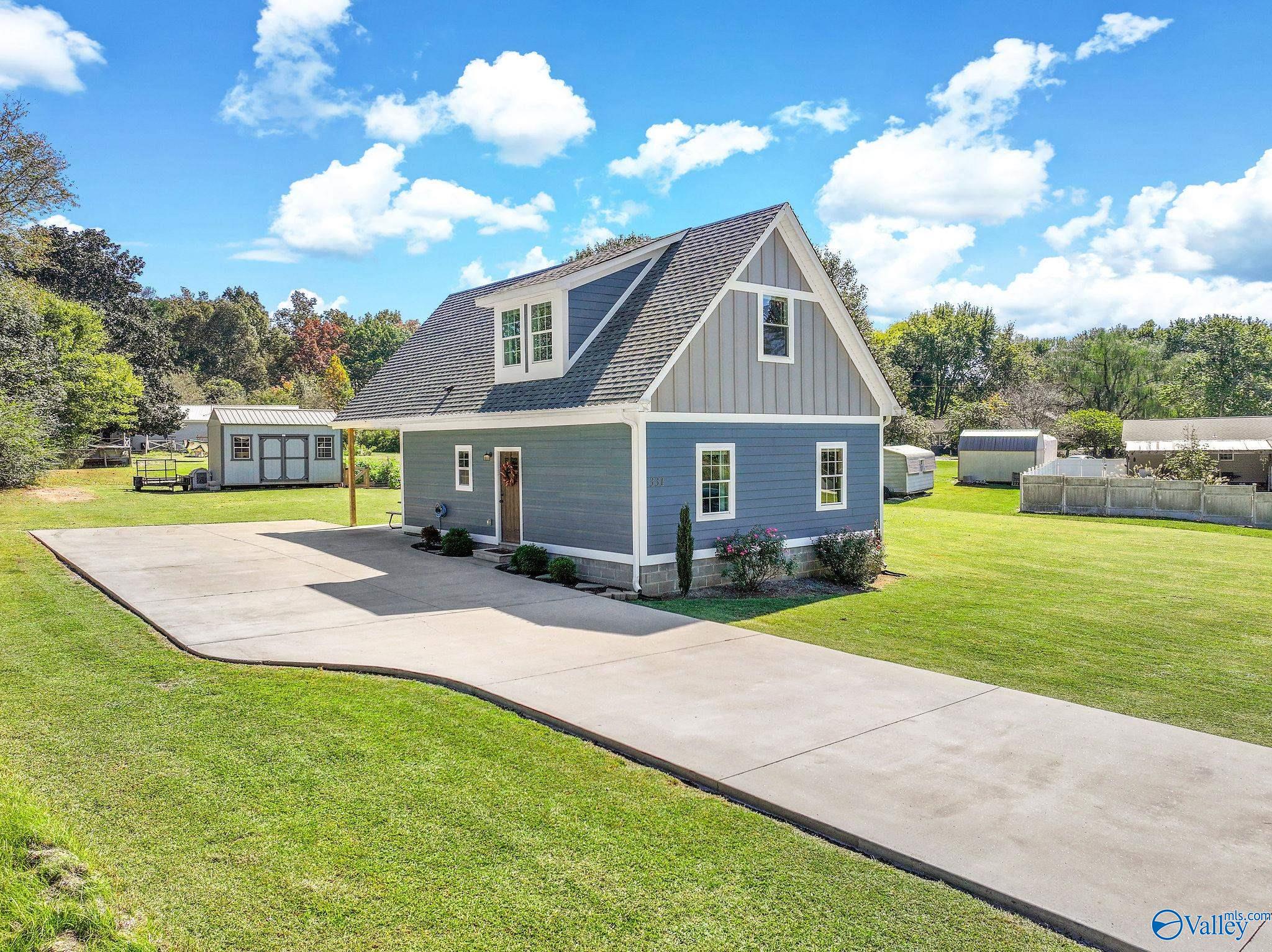 331 Ayers Circle
