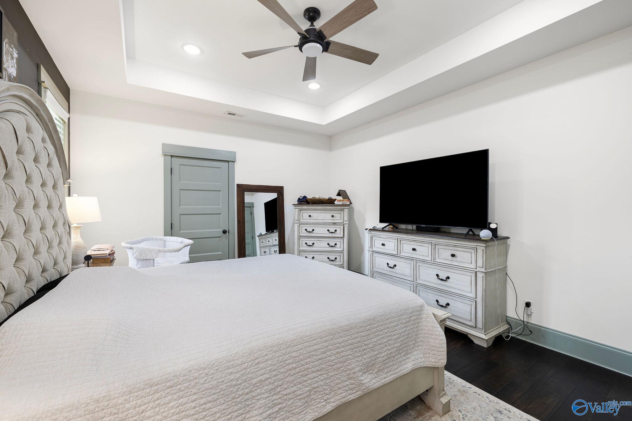 472 Country Club Road