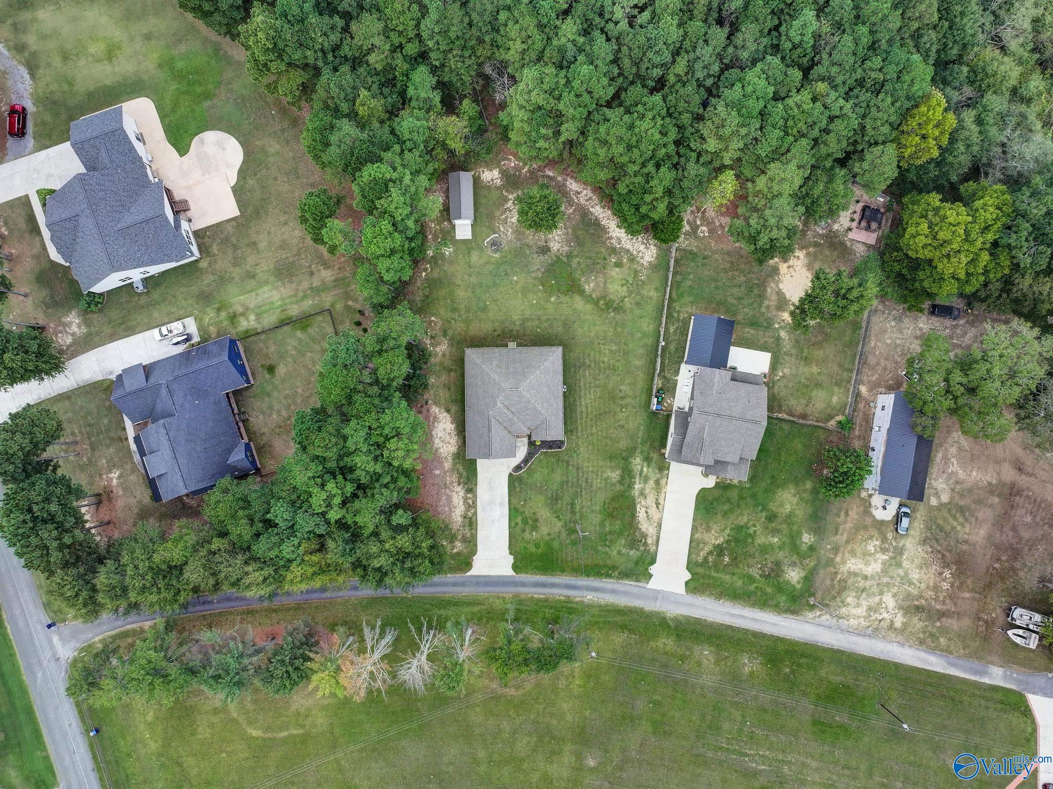 472 Country Club Road