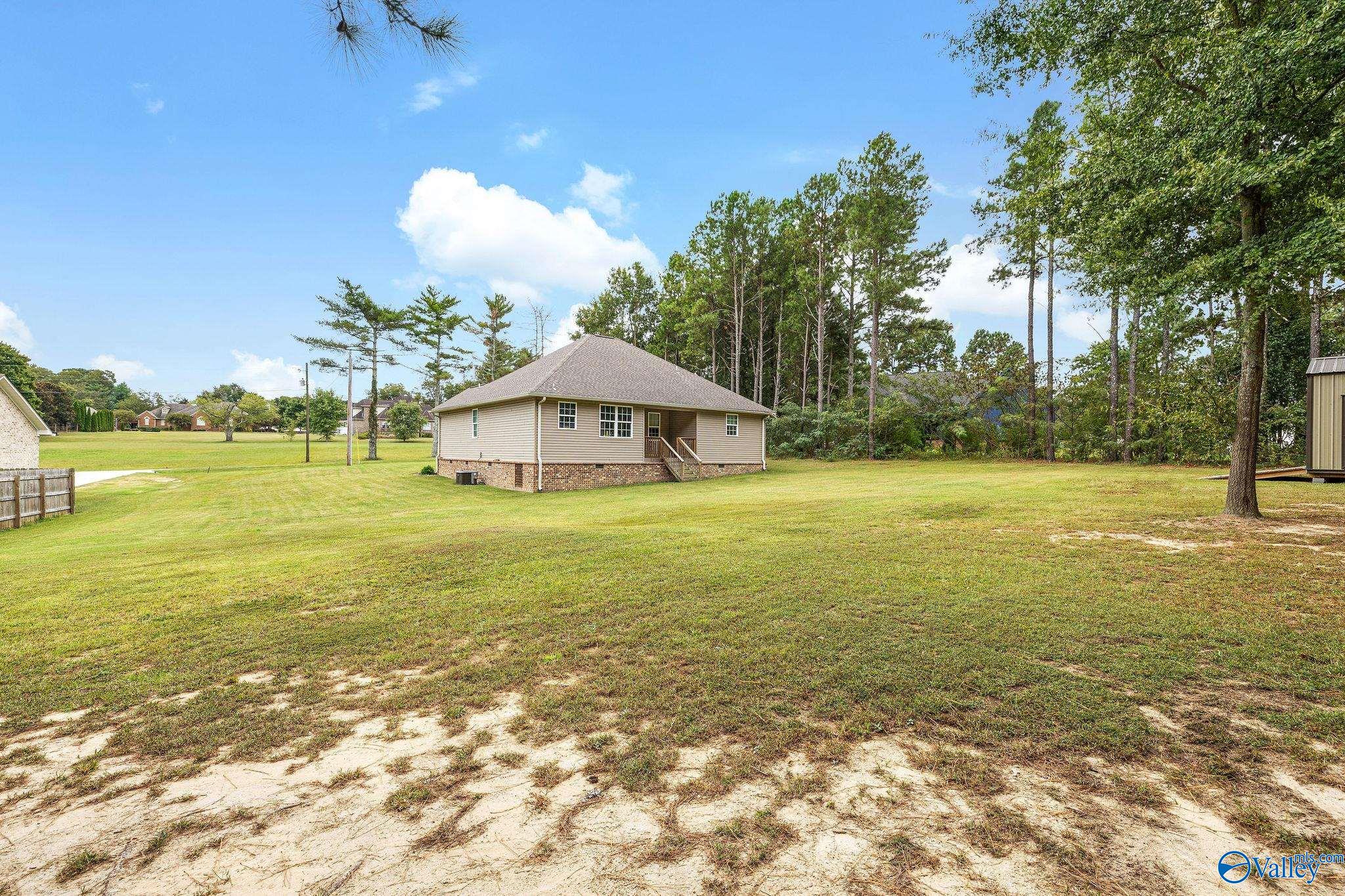 472 Country Club Road