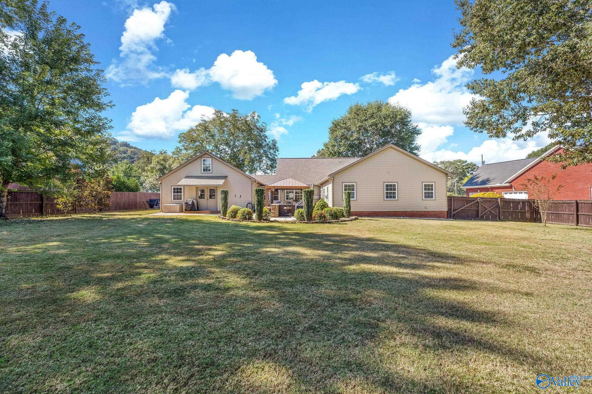 43 Azalea Circle