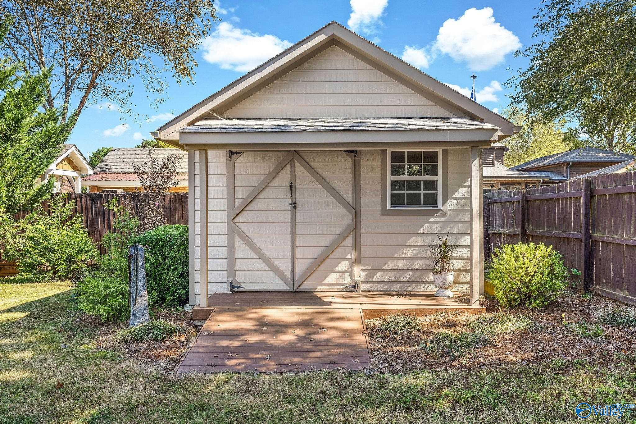 43 Azalea Circle