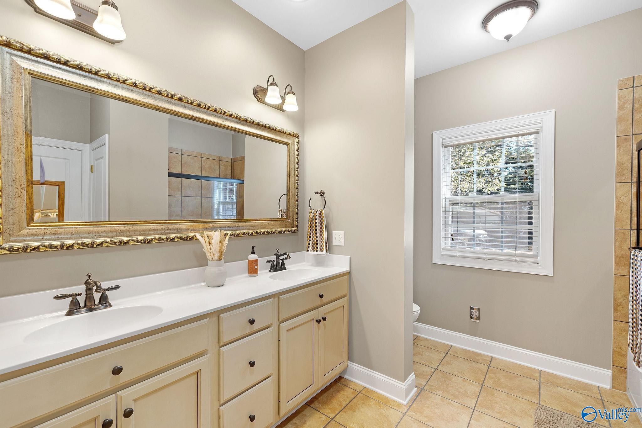 43 Azalea Circle