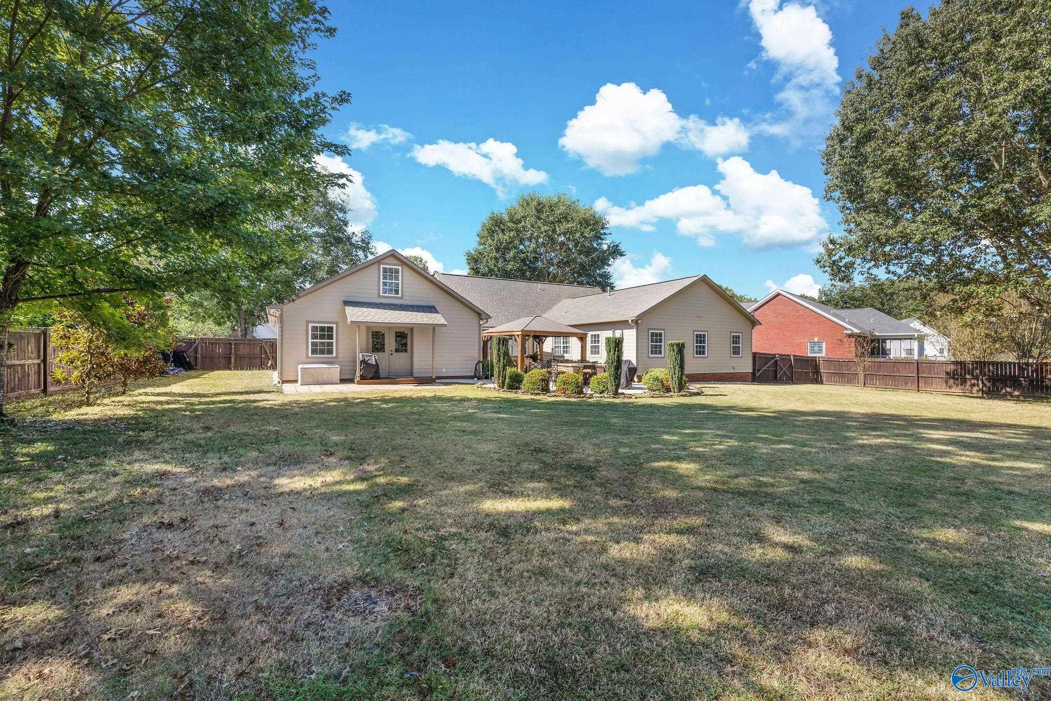 43 Azalea Circle