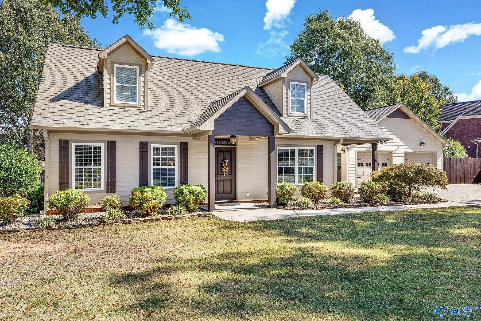 43 Azalea Circle