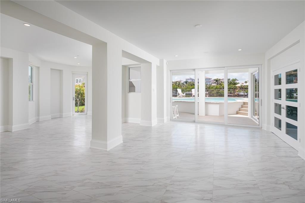 223 Bayfront DR