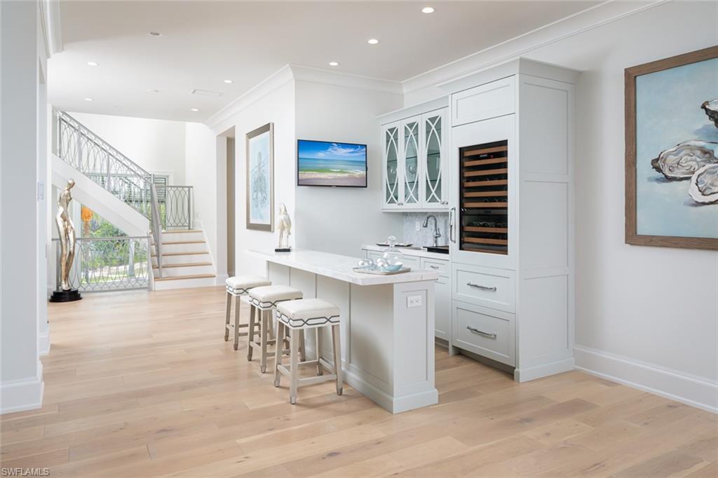 223 Bayfront DR