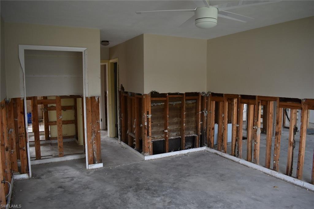 1550 Gulf Shore BLVD N Unit: E5