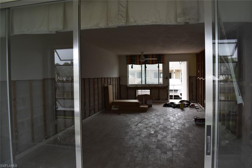 1550 Gulf Shore BLVD N Unit: E5