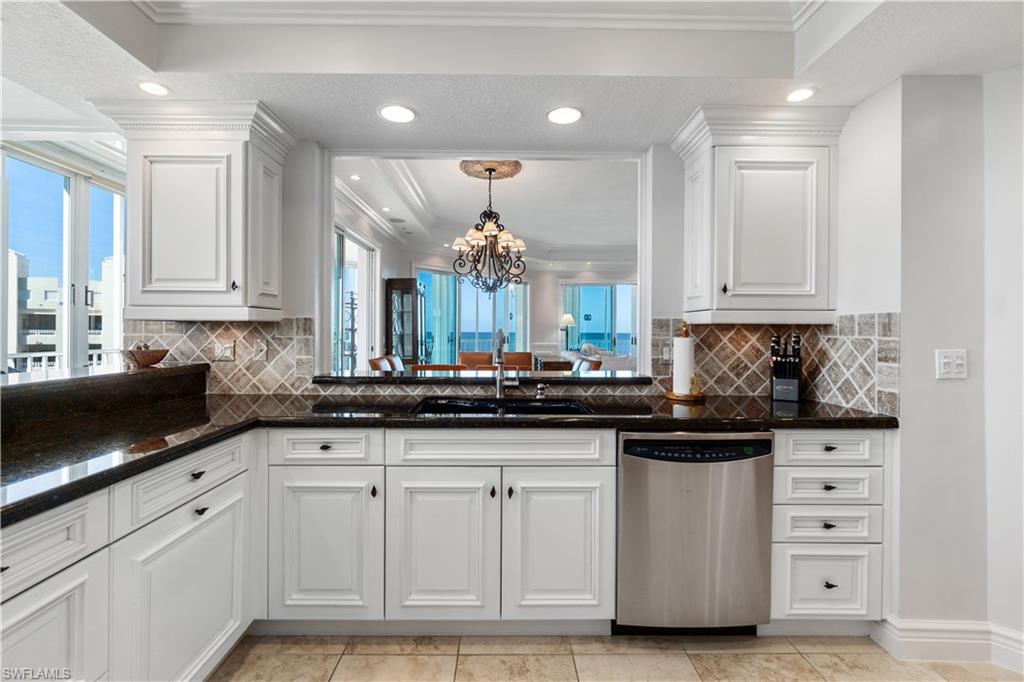 260 Barefoot Beach BLVD Unit: PH04