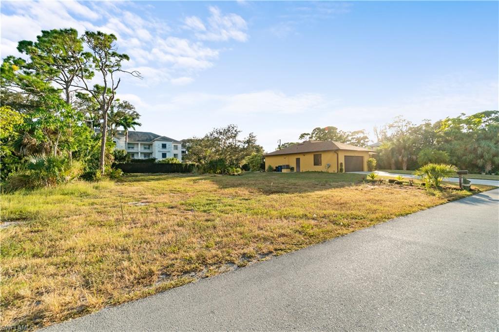 3953 Quails WALK