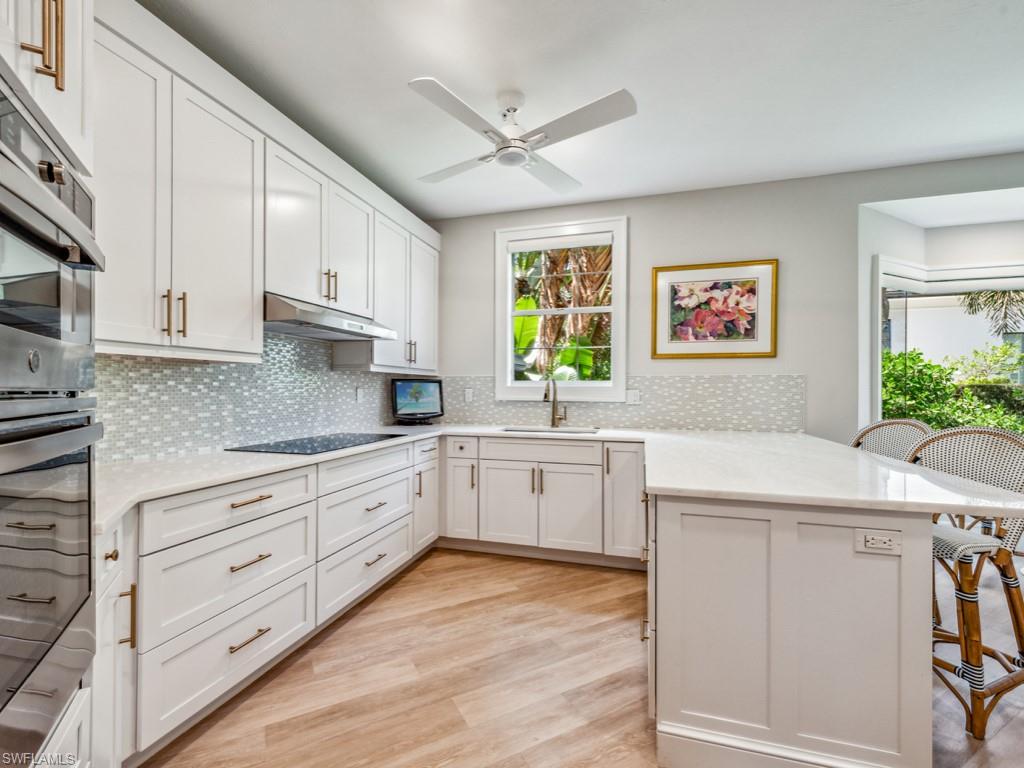 113 Colonade CIR # 202
