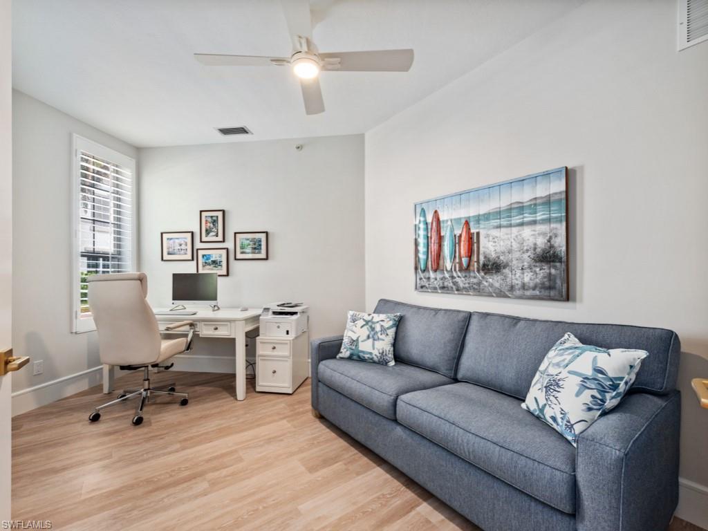 113 Colonade CIR # 202