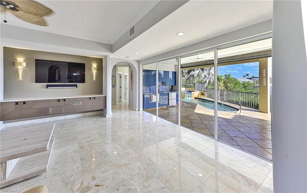 50 Southport CV