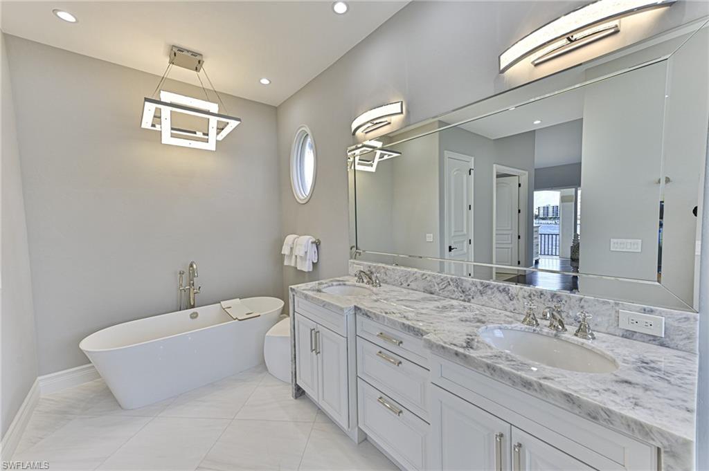 50 Southport CV