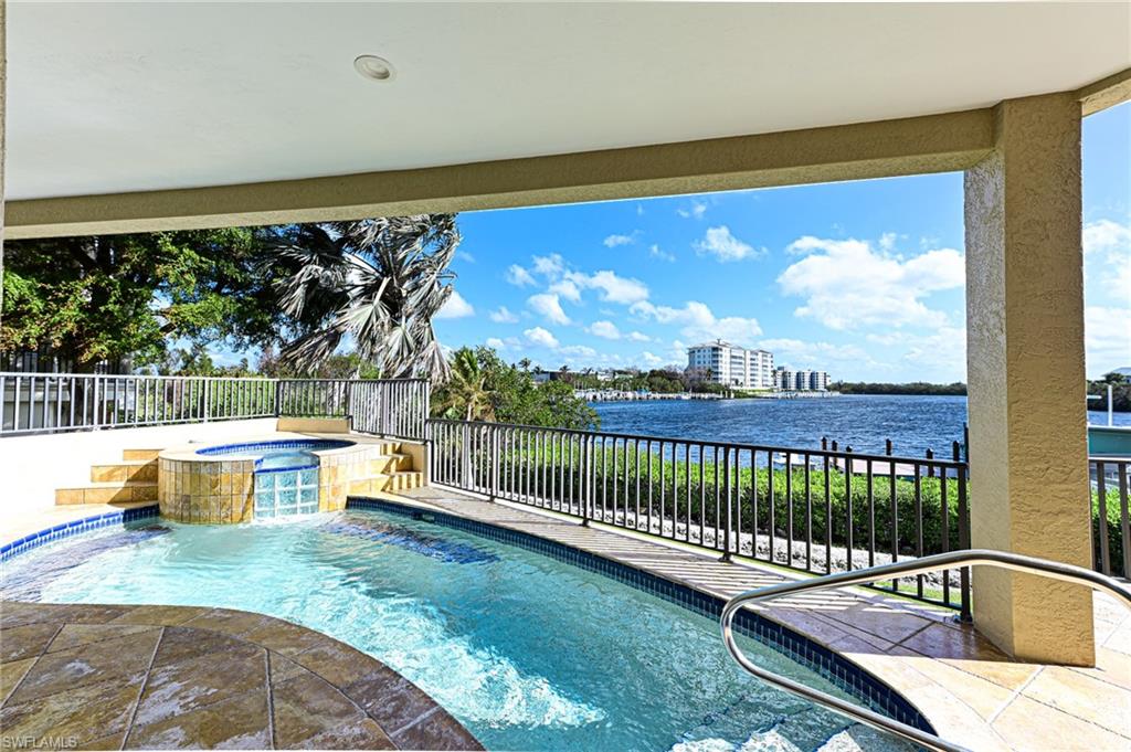 50 Southport CV