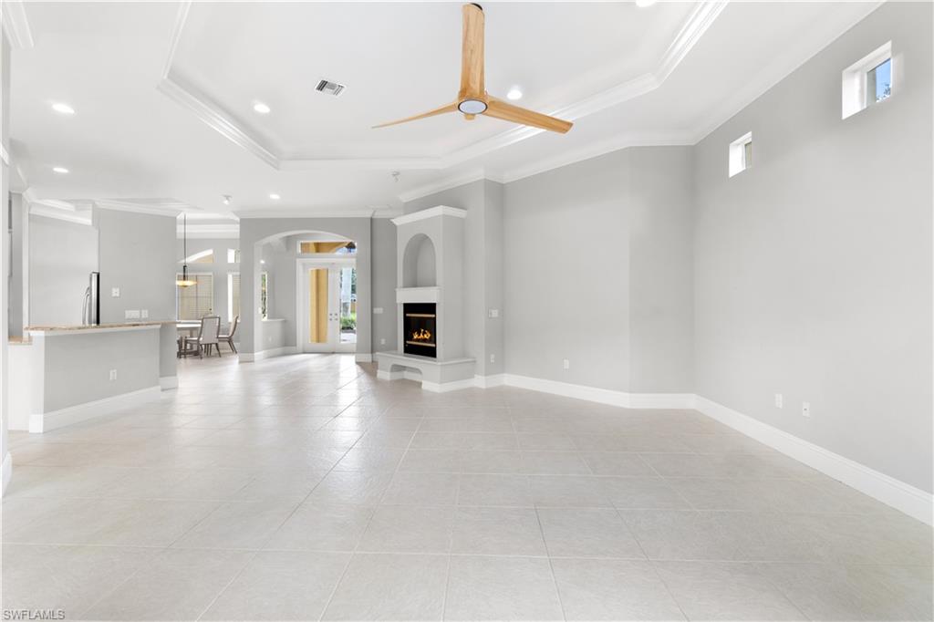 9915 El Greco CIR