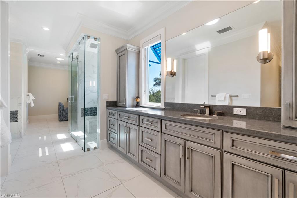 237 Bayfront DR