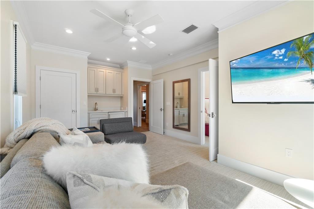 237 Bayfront DR