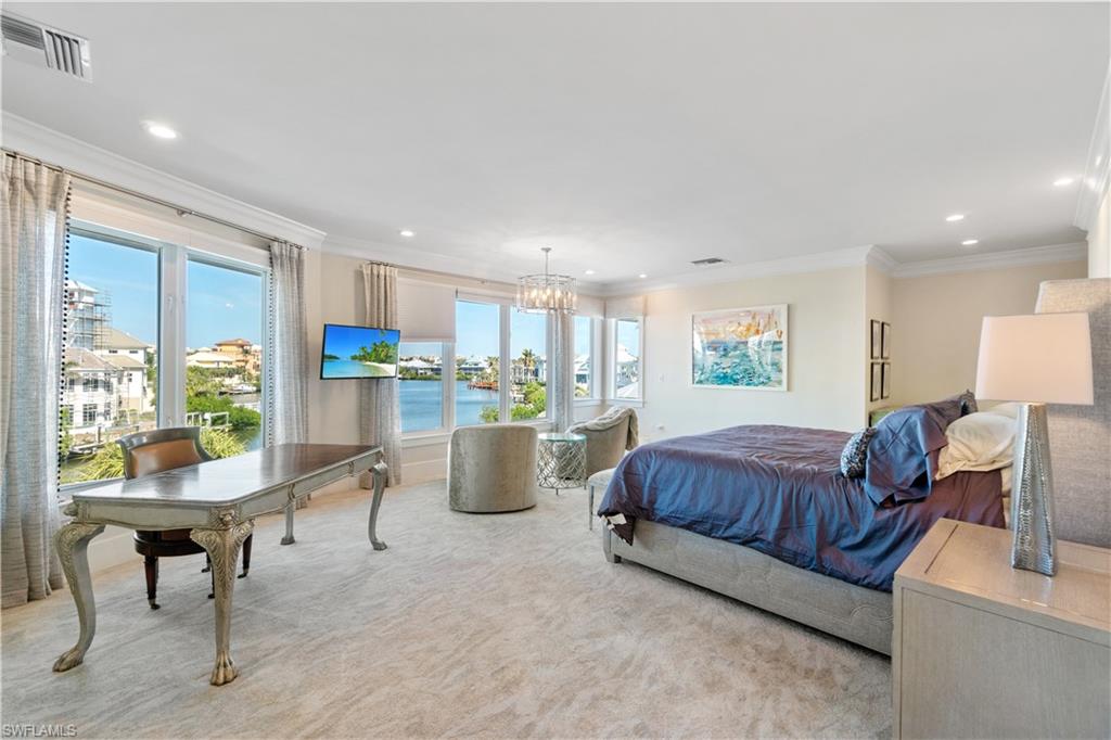 237 Bayfront DR