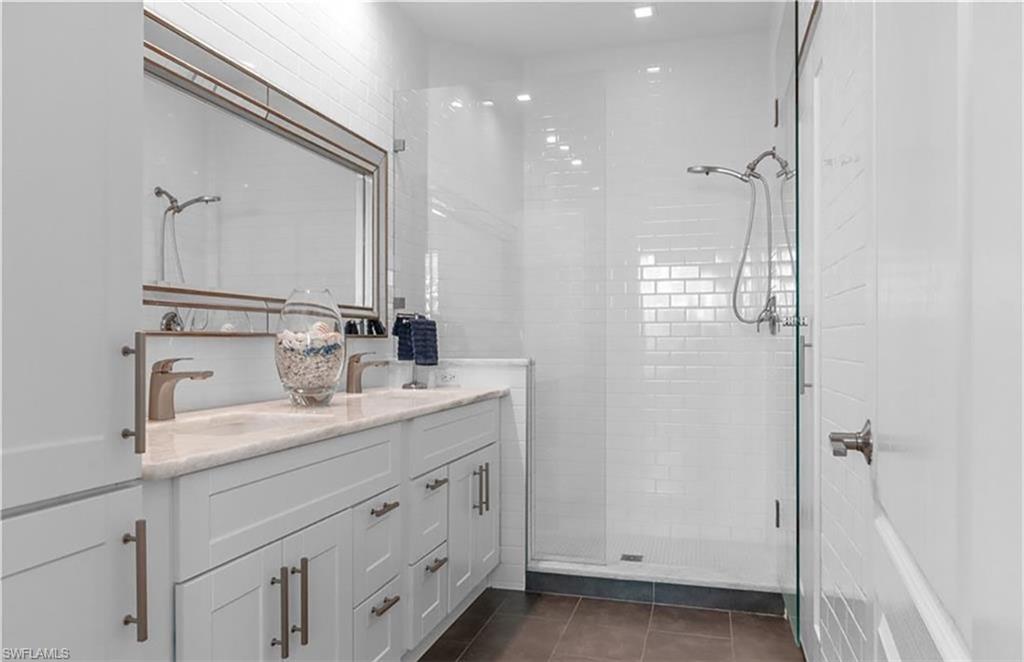 23580 Sandycreek TER # 1605