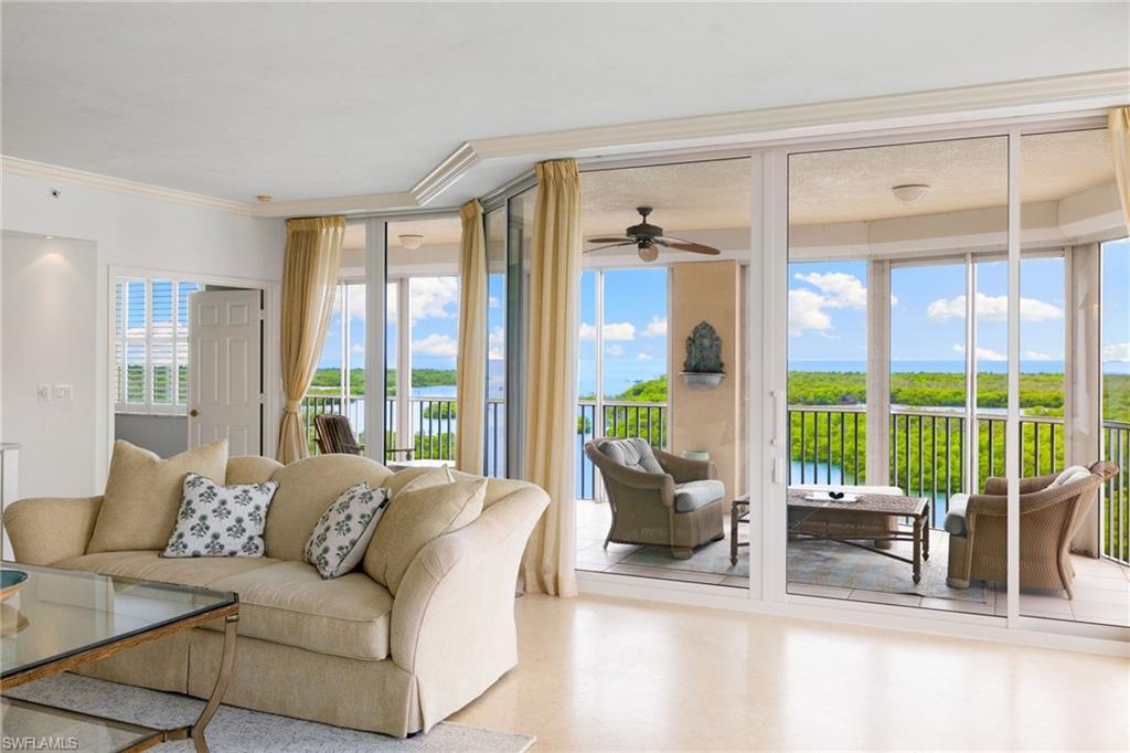 435 DOCKSIDE DR A804