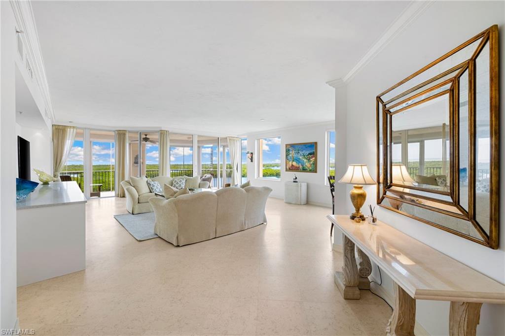 435 DOCKSIDE DR A804