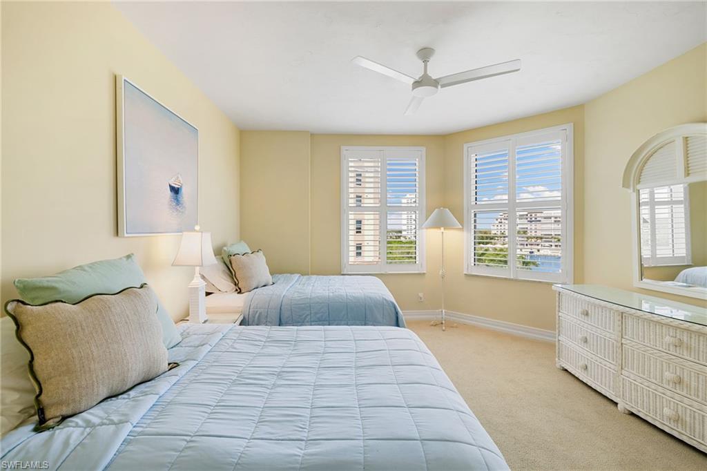 435 DOCKSIDE DR A804