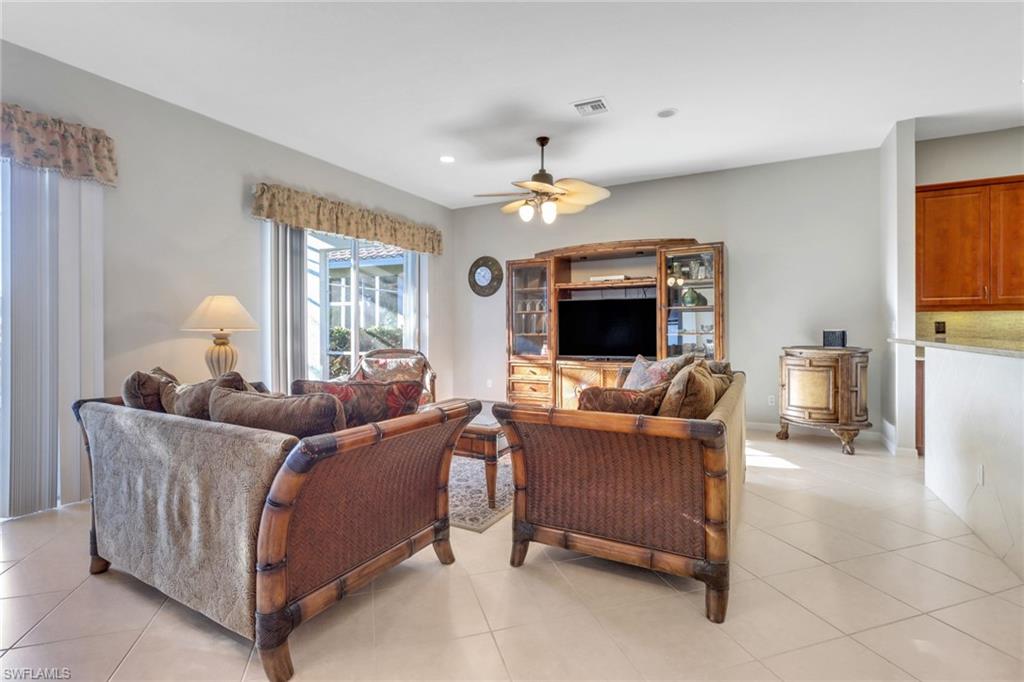 9405 Sun River WAY