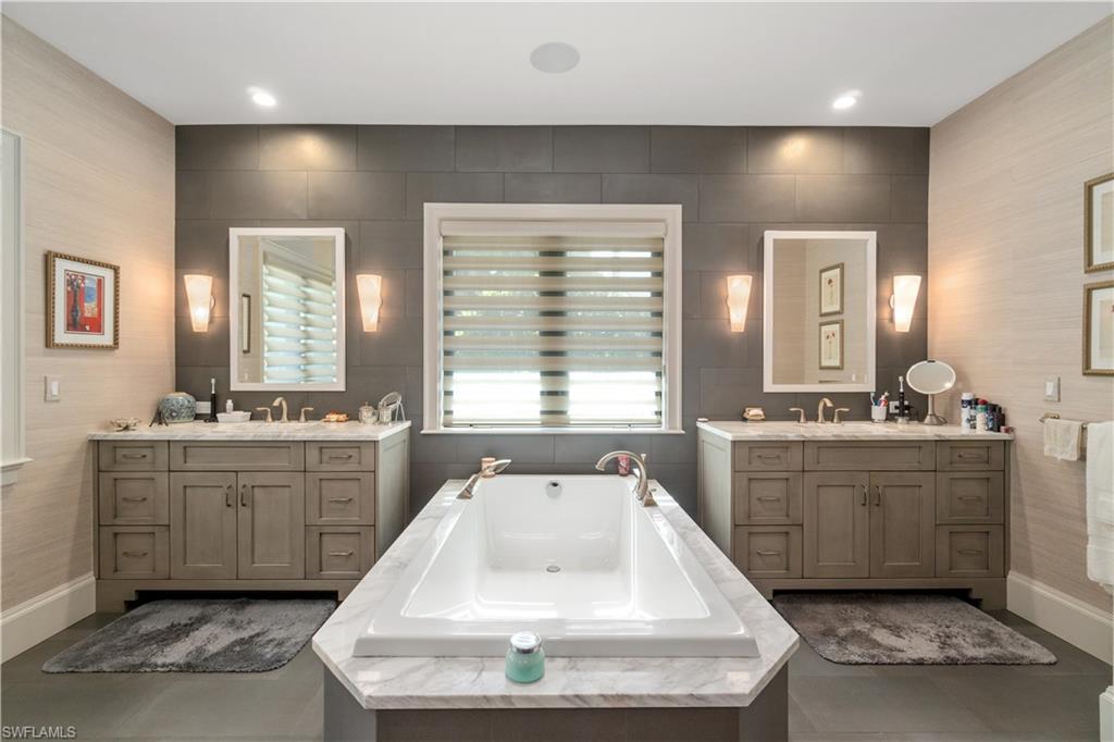 15311 Burnaby Dr DR