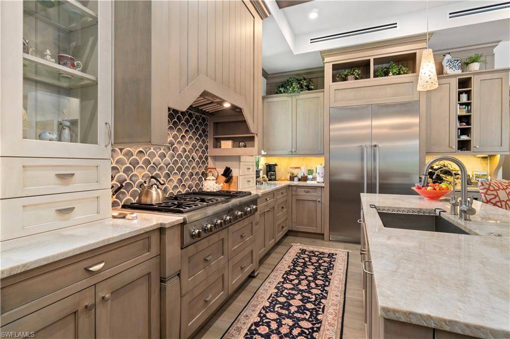 15311 Burnaby Dr DR