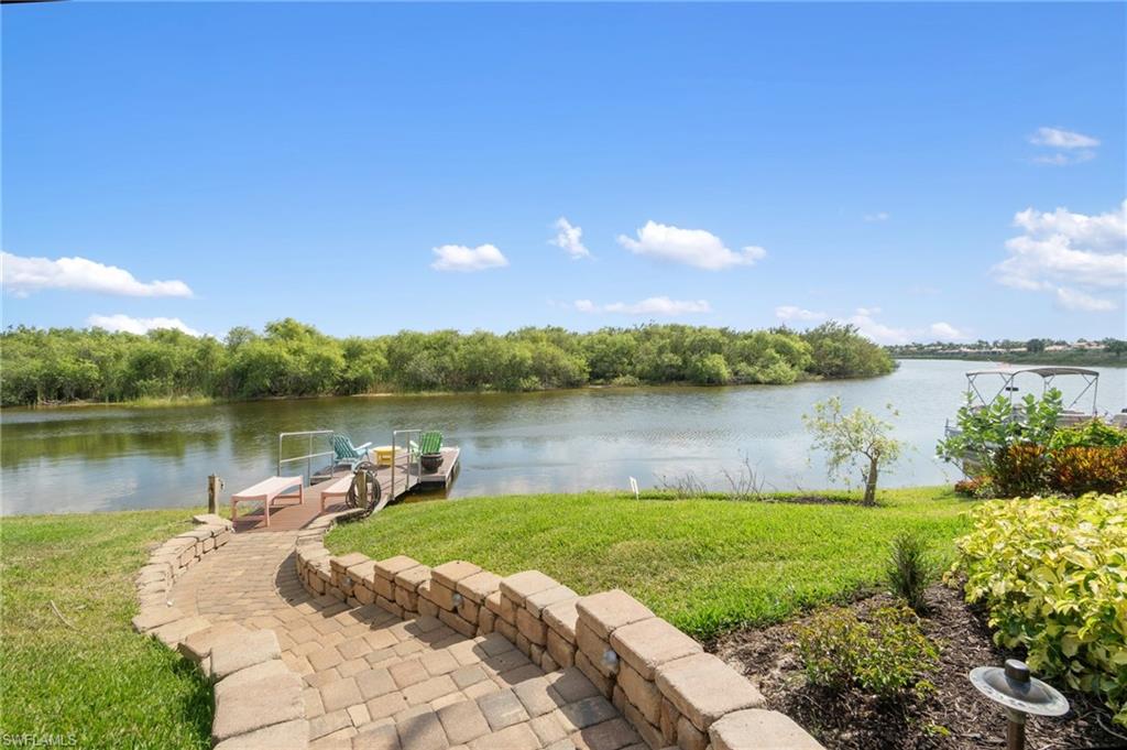 3440 Runaway LN, NAPLES